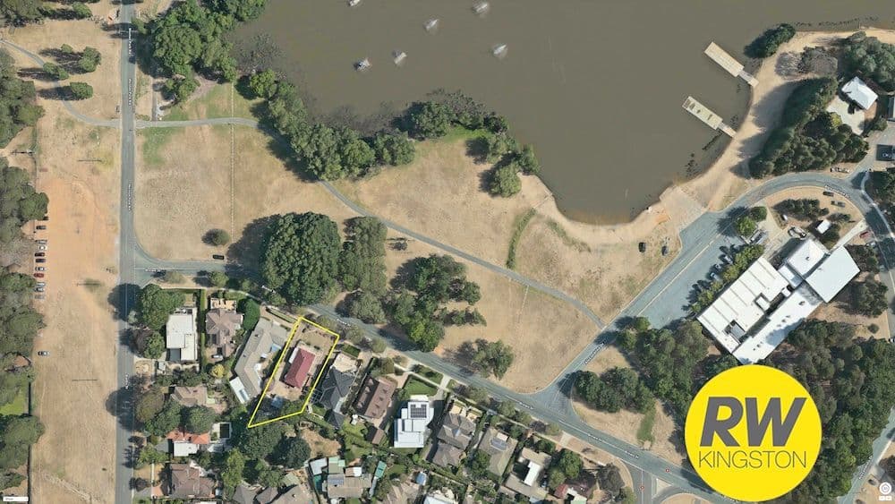 8 Brown Street, Yarralumla ACT 2600, Yarralumla - Image 1