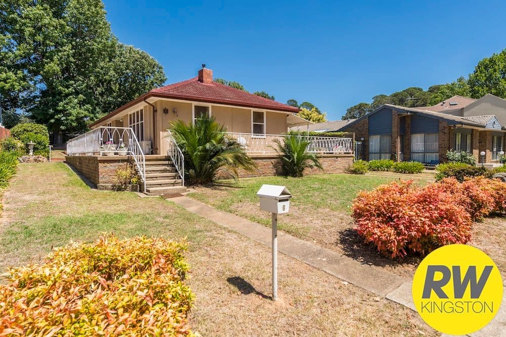 8 Brown Street, Yarralumla ACT 2600, Yarralumla - Thumbnail 2