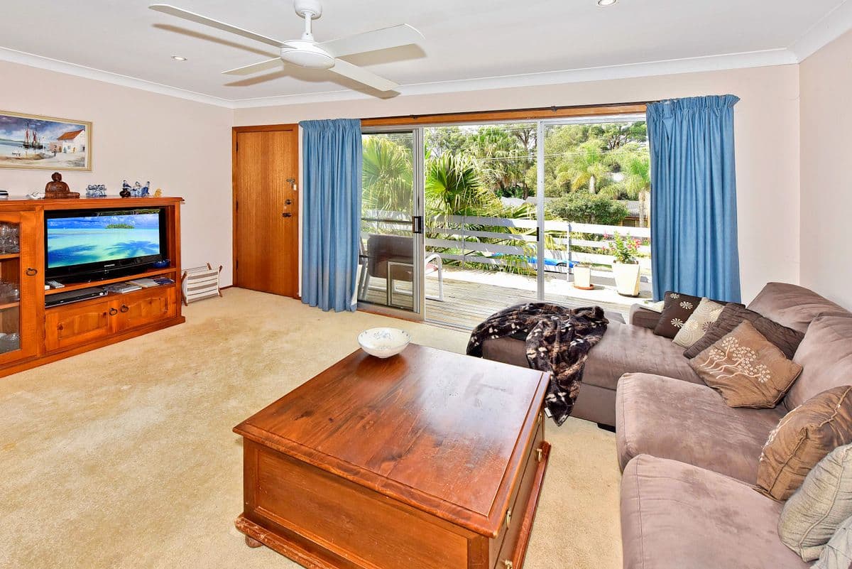 19 Wendy Drive, Point Clare NSW 2250, Point Clare - Thumbnail 4