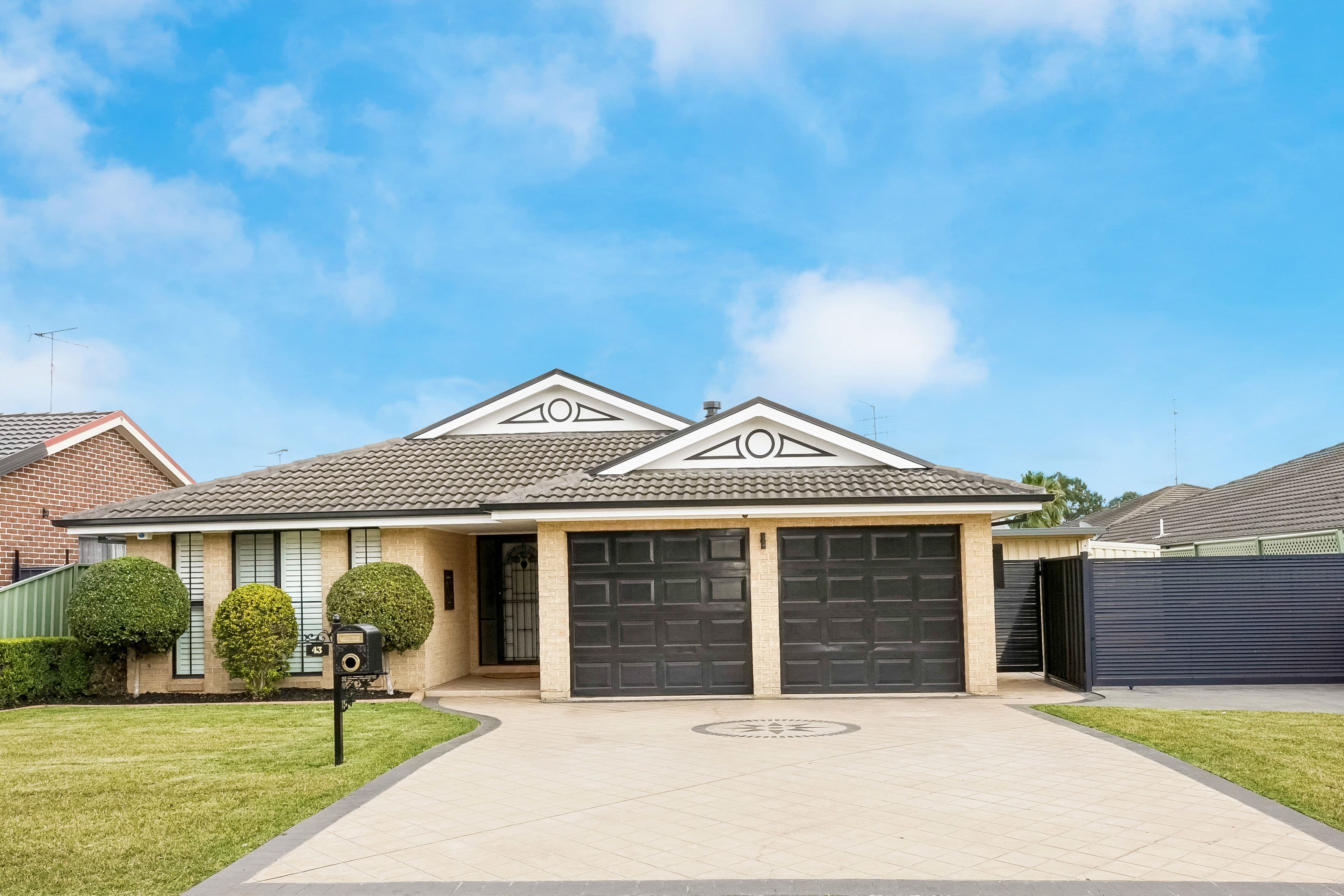 43 Glengarry Drive, Glenmore Park - Image 1