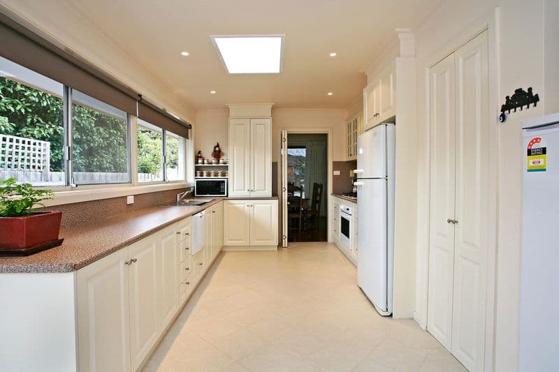 3 Glenys Court, BELMONT VIC 3216, Belmont - Thumbnail 3