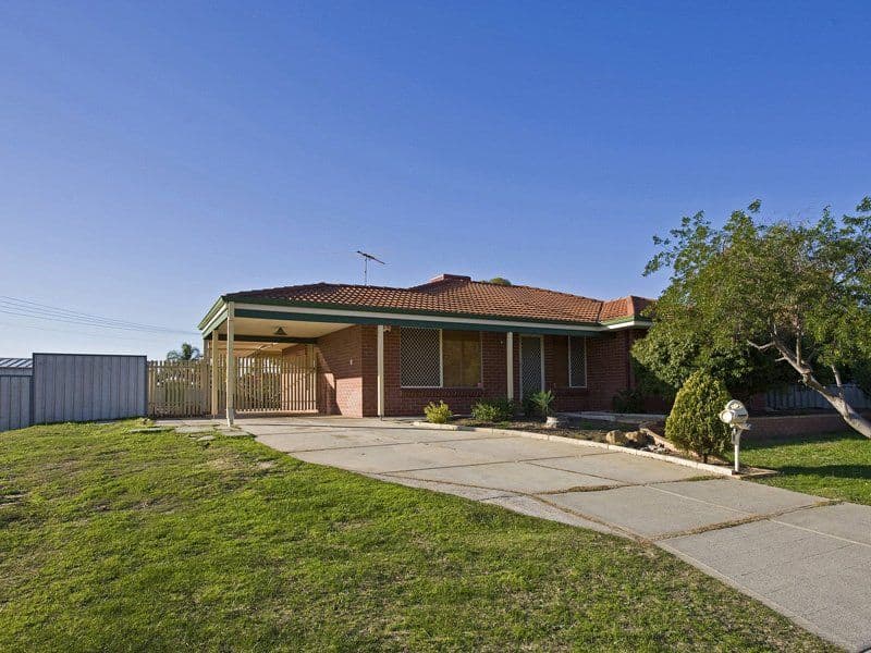 8 Parakeela Grove, MADDINGTON WA 6109, Maddington - Image 1