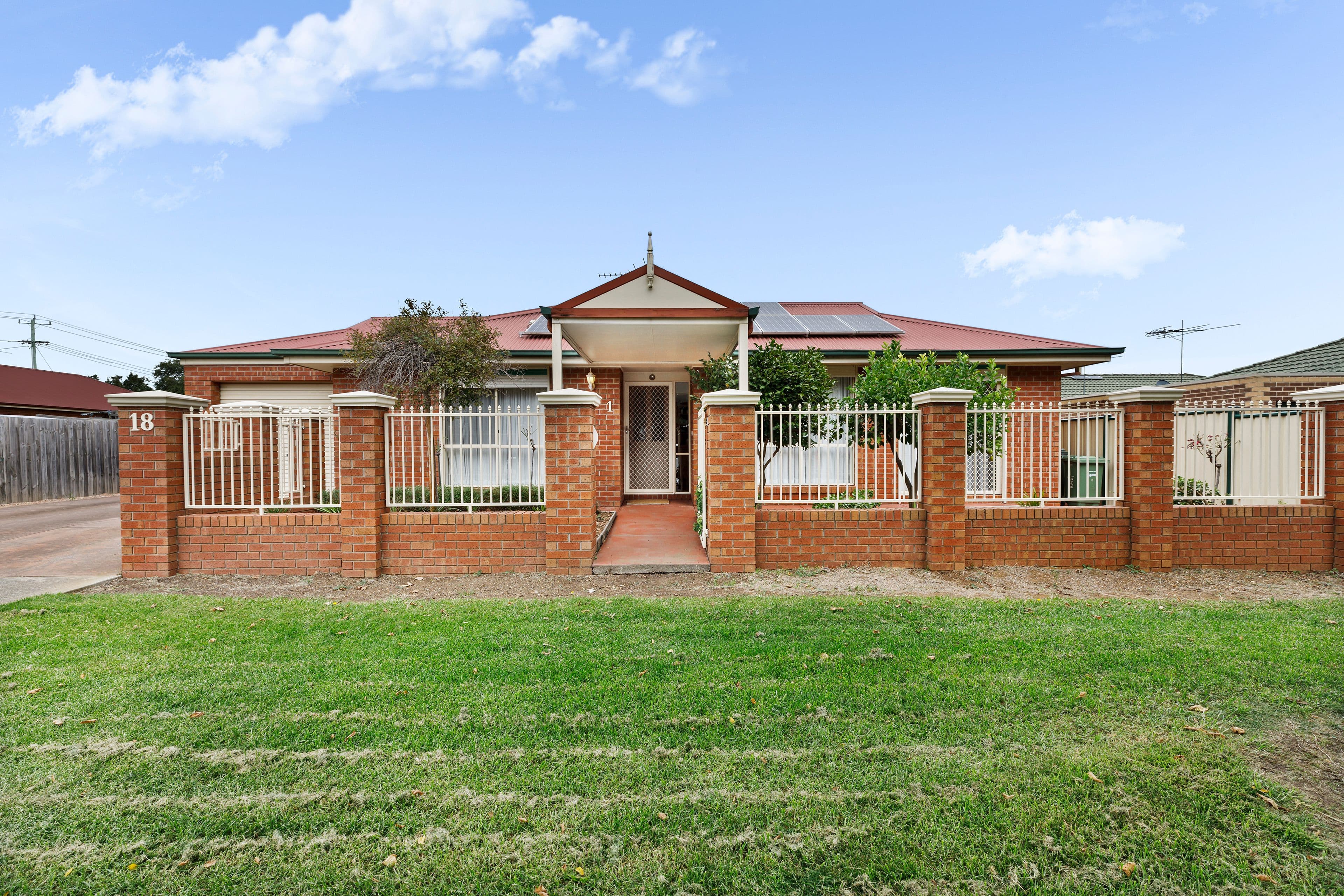 18 Harker Street, Sunbury VIC 3429, Sunbury - Image 1