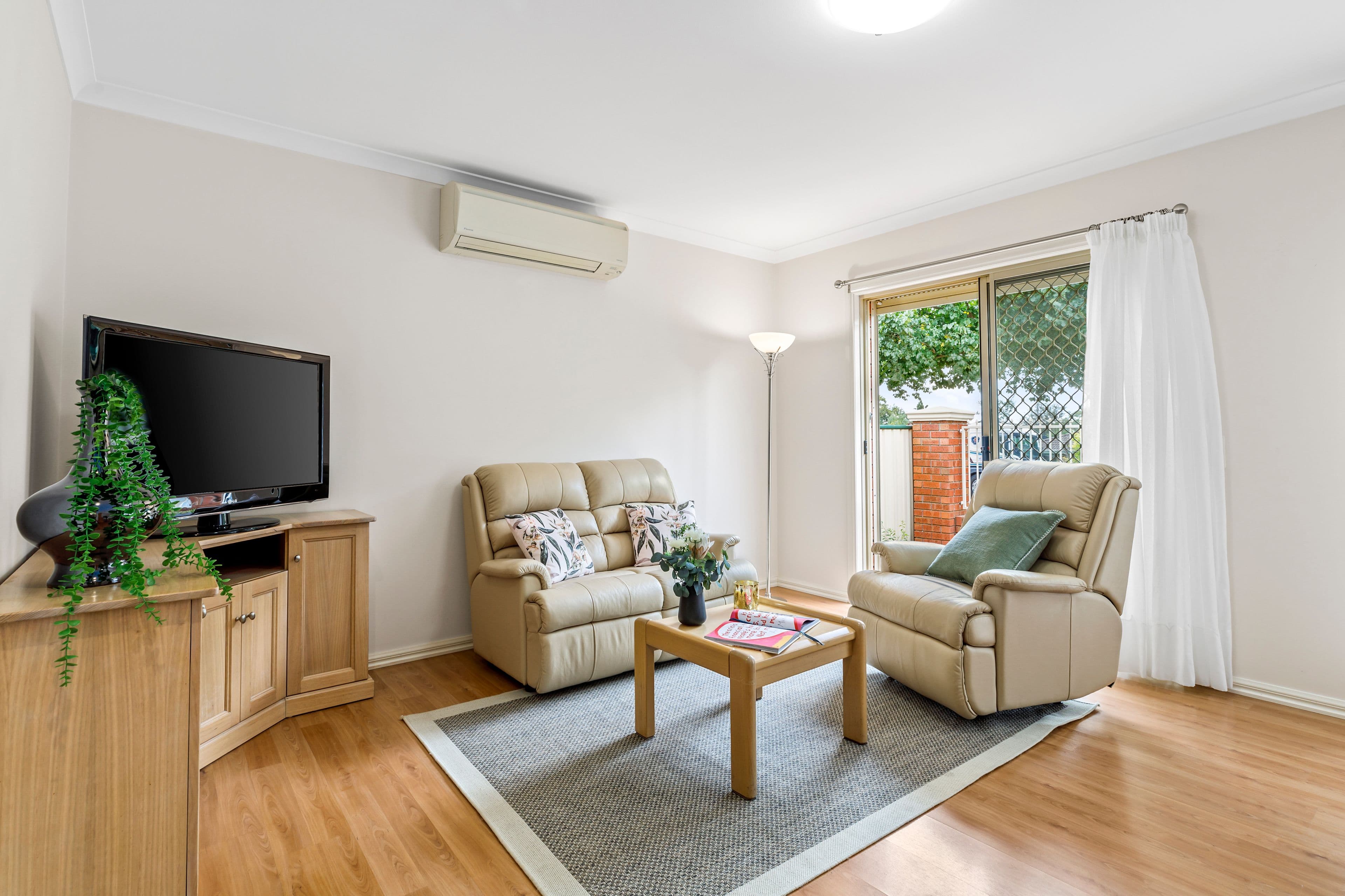 18 Harker Street, Sunbury VIC 3429, Sunbury - Thumbnail 2