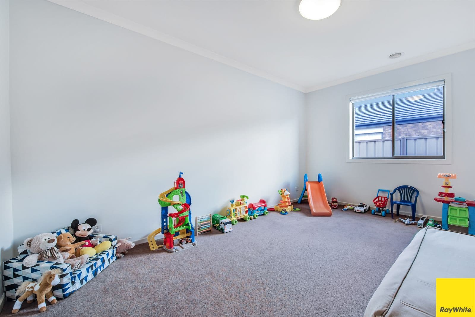 18 Slayton Road, Truganina VIC 3029, Truganina - Thumbnail 4