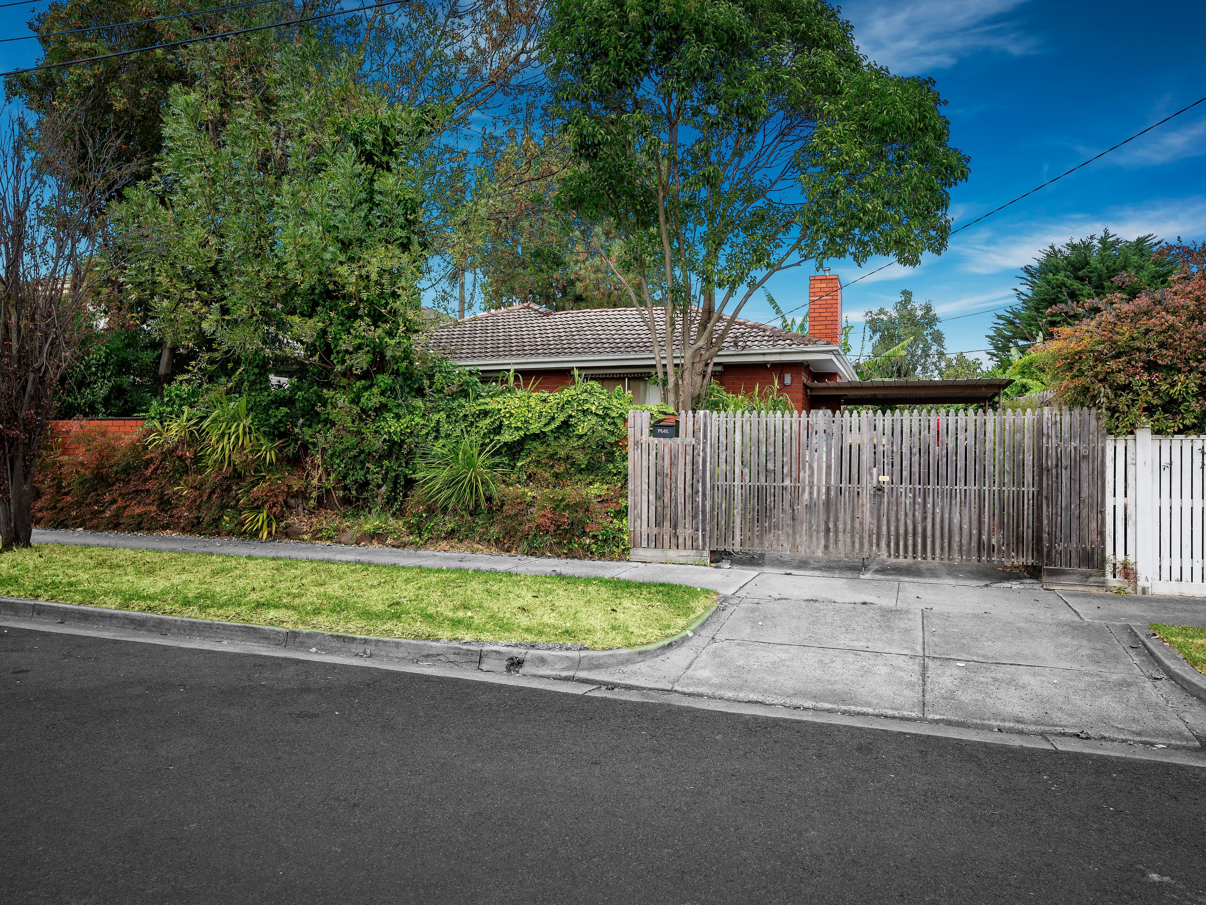 4 Brentwood Street, Bentleigh VIC 3204, Bentleigh - Thumbnail 2