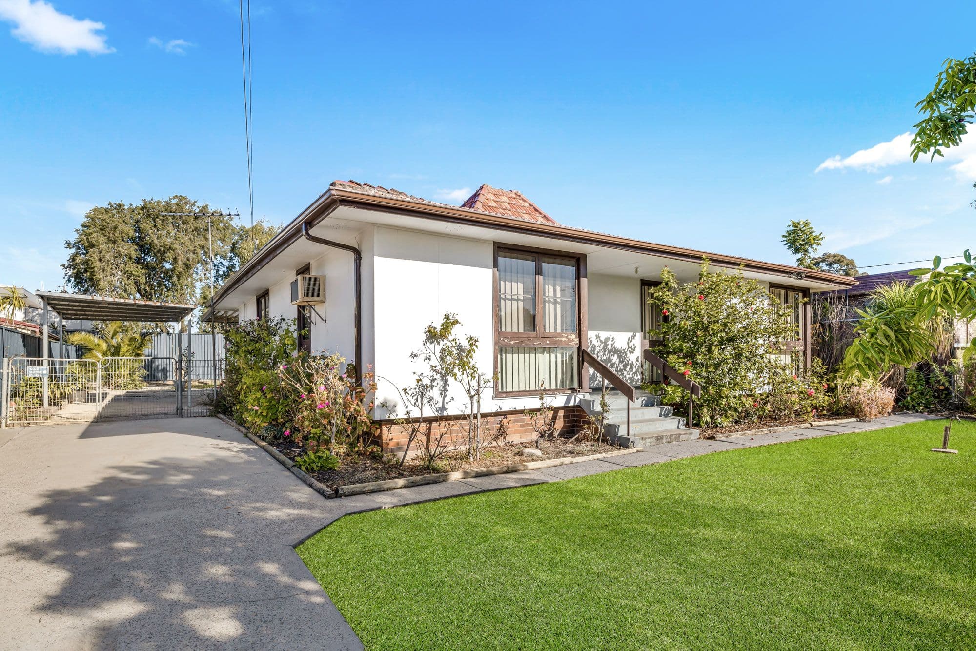 122 Crandon Street, Gosnells, Blackett - Image 1