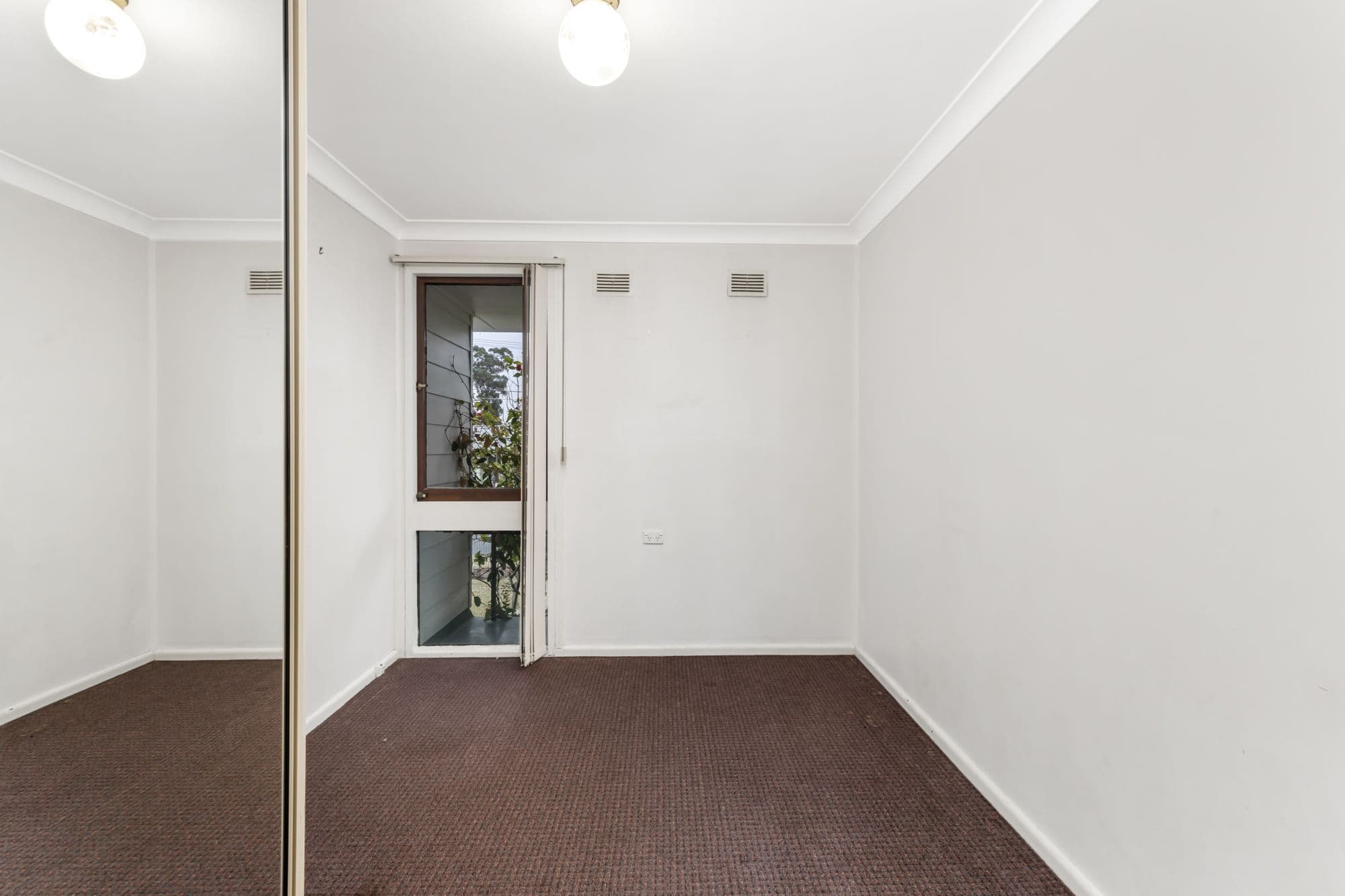 122 Crandon Street, Gosnells, Blackett - Thumbnail 4