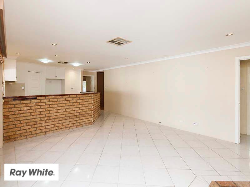 28 Marianne Way, Alexander Heights WA 6064, Alexander Heights - Thumbnail 4