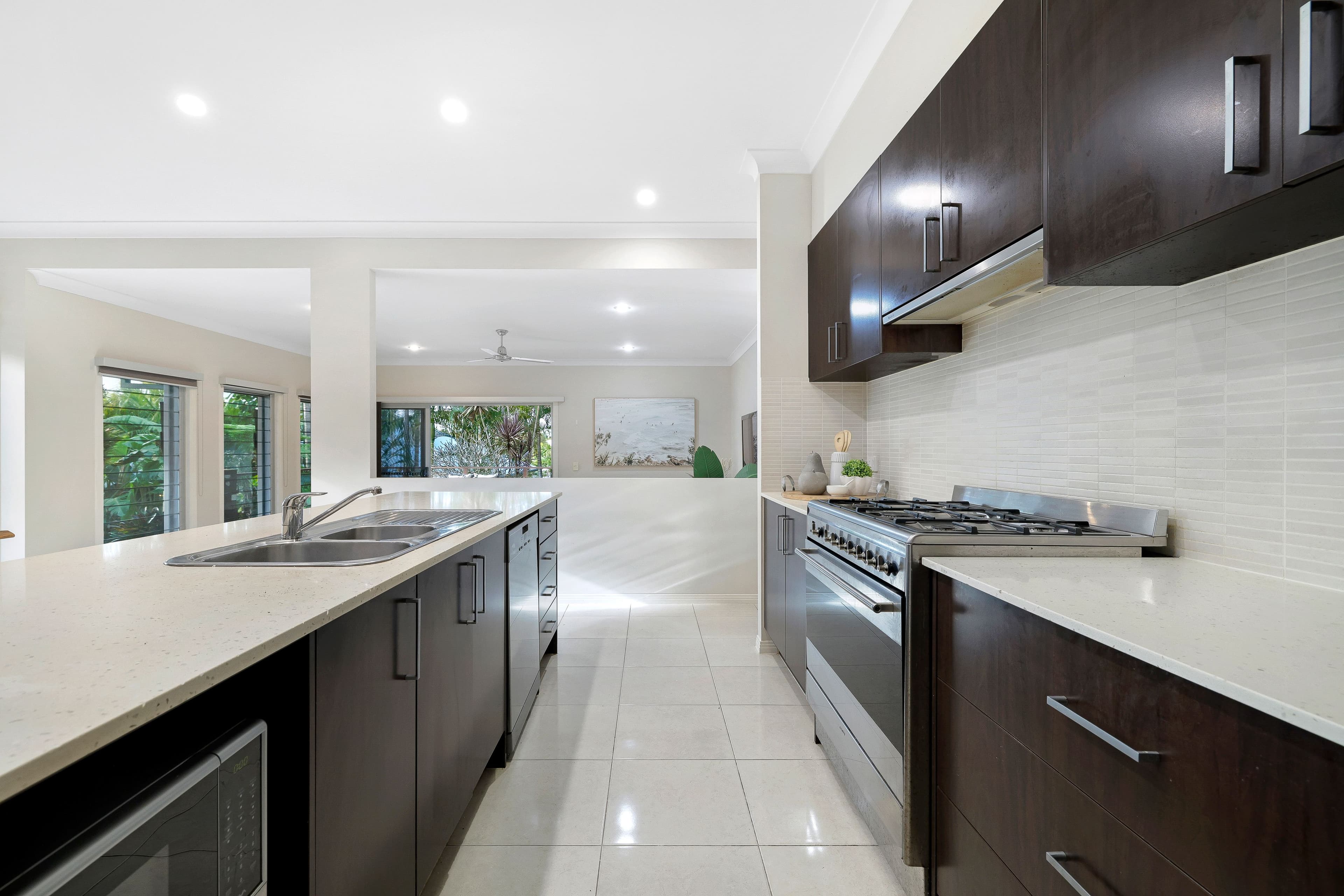 23 Slipstream Road, Coomera Waters QLD 4209, Coomera - Thumbnail 6