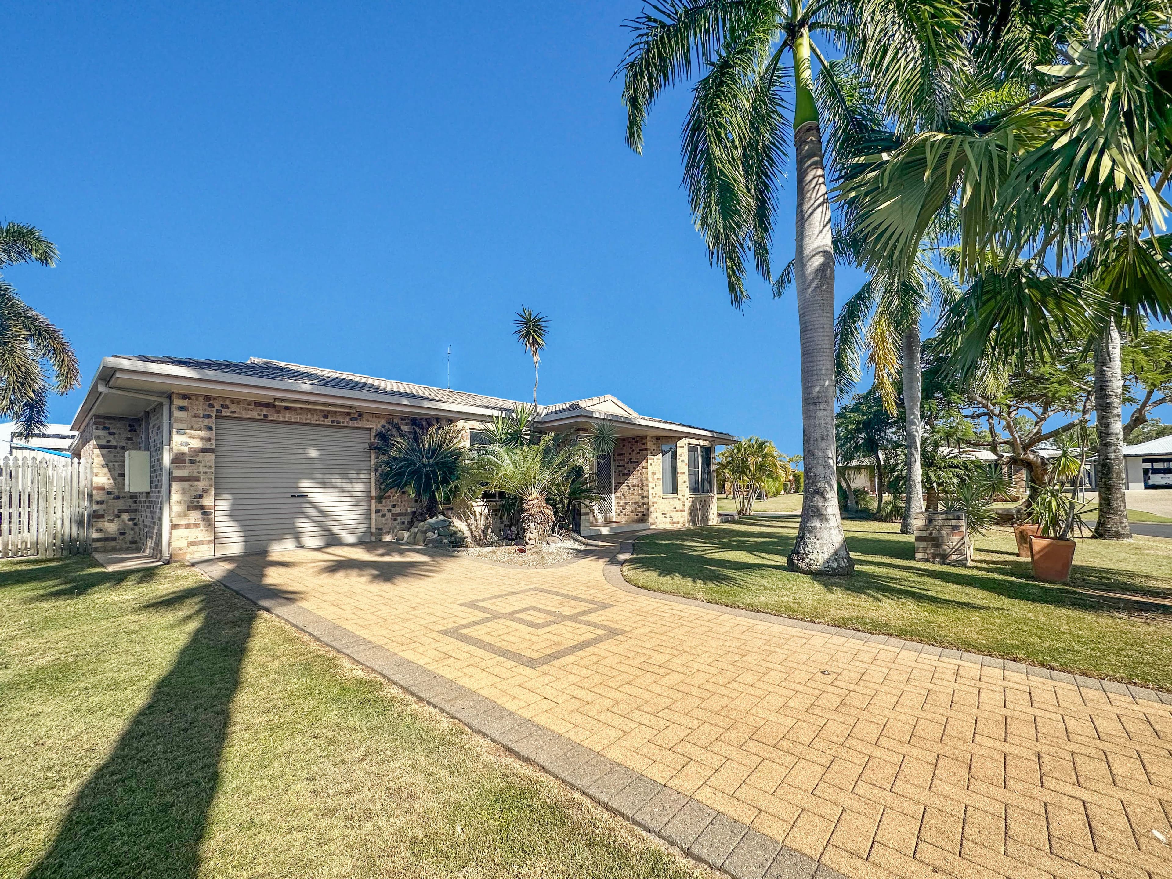 7 Rankin Court, Armstrong Beach QLD 4737, Armstrong Beach - Thumbnail 2