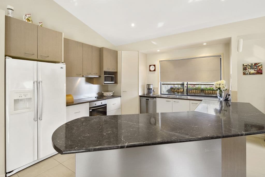 29 Maddens Crescent, Peregian Springs QLD 4573, Peregian Springs - Thumbnail 3