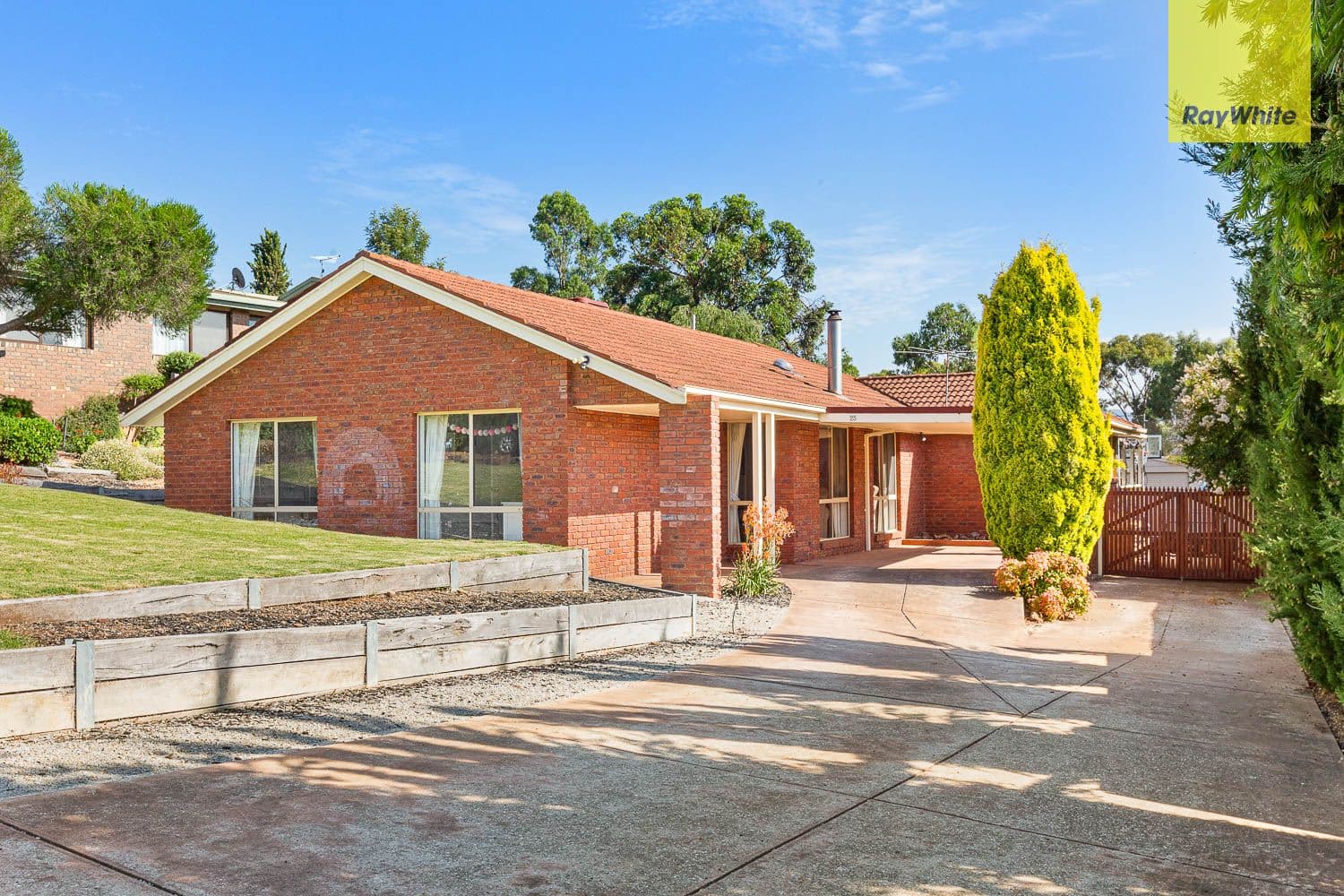 8/43 Shoesmith Close, Shoesmith - Image 1