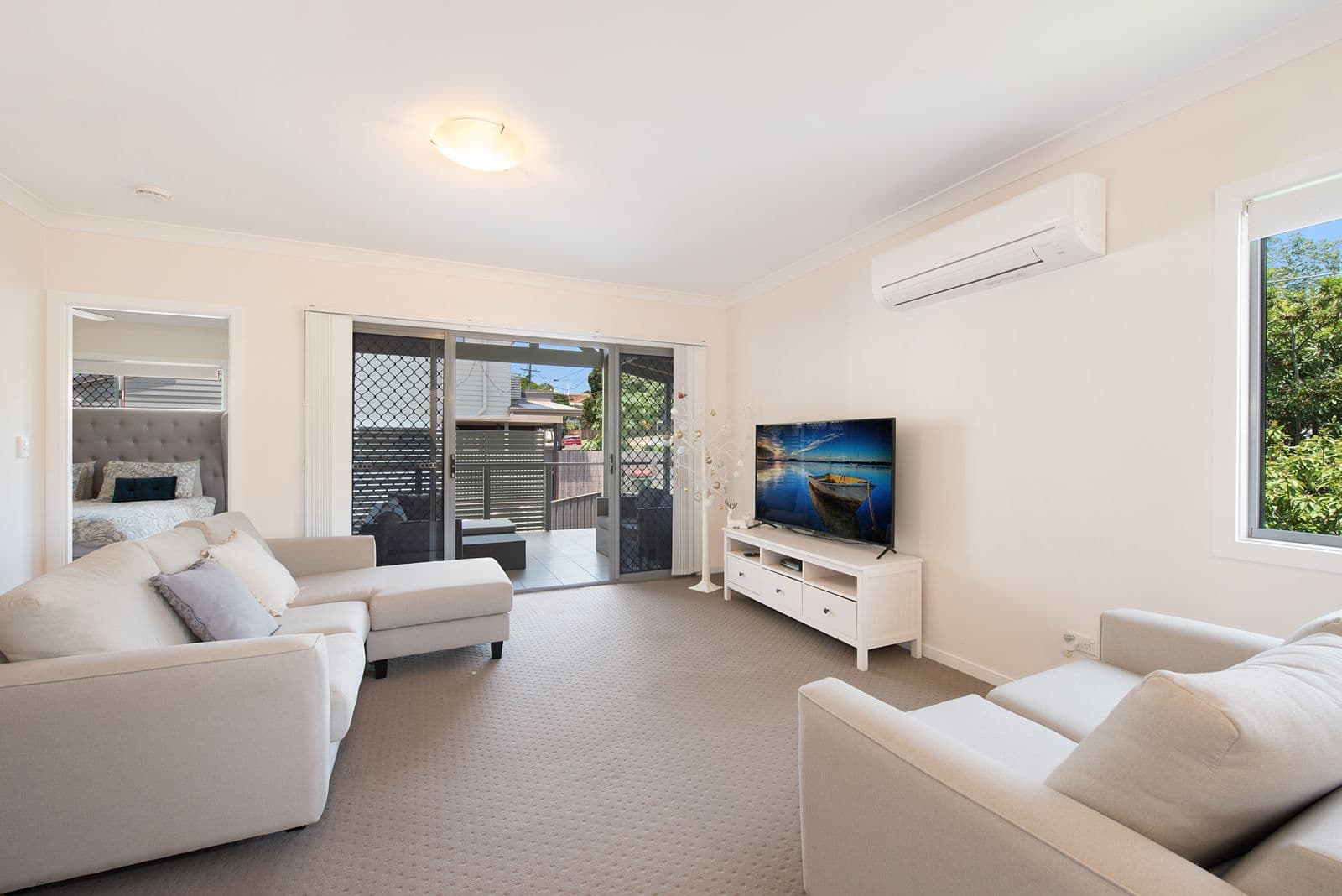 27 Steele Street, Holland Park QLD 4121, Holland Park - Thumbnail 8