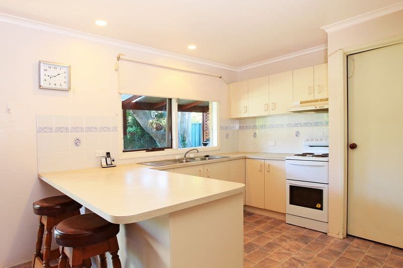 16 Peak Avenue, NORTH NOWRA NSW 2541, North Nowra - Thumbnail 4