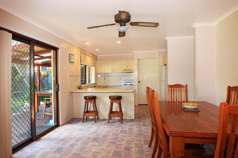 16 Peak Avenue, NORTH NOWRA NSW 2541, North Nowra - Thumbnail 5