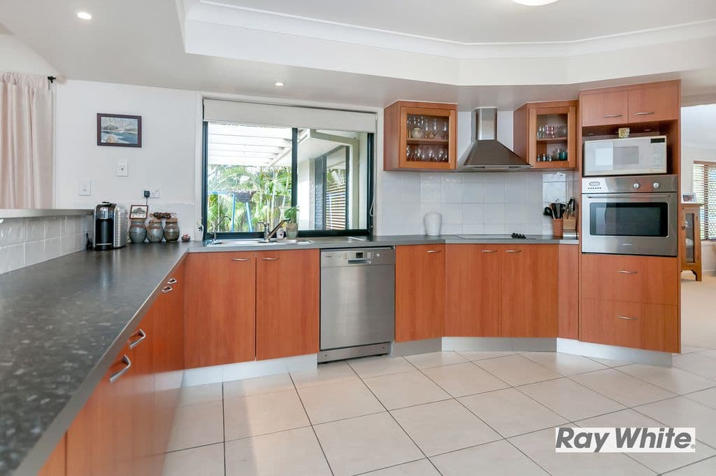 33 Edenbrooke Drive, SINNAMON PARK QLD 4073, Sinnamon Park - Image 1