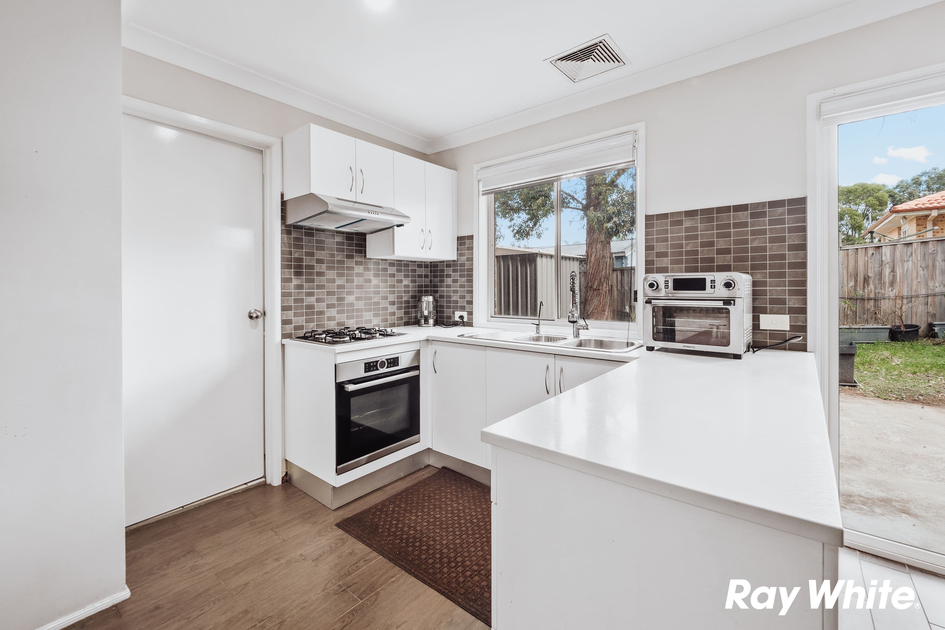 6 Dunn Way, Blacktown NSW 2148, Blacktown - Thumbnail 3