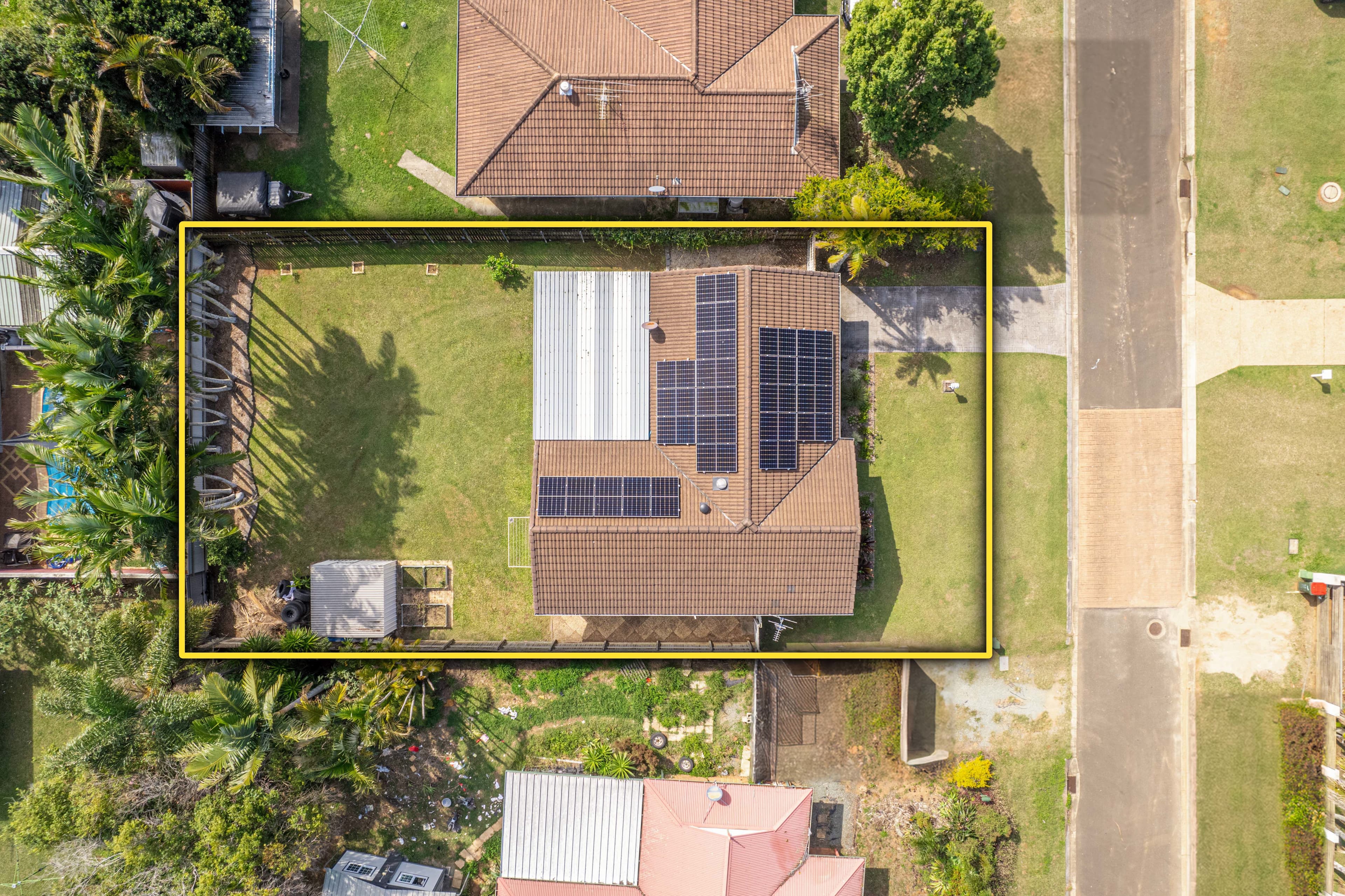 12 Wattlebrush Court, Murrumba Downs QLD 4503, Murrumba Downs - Thumbnail 2