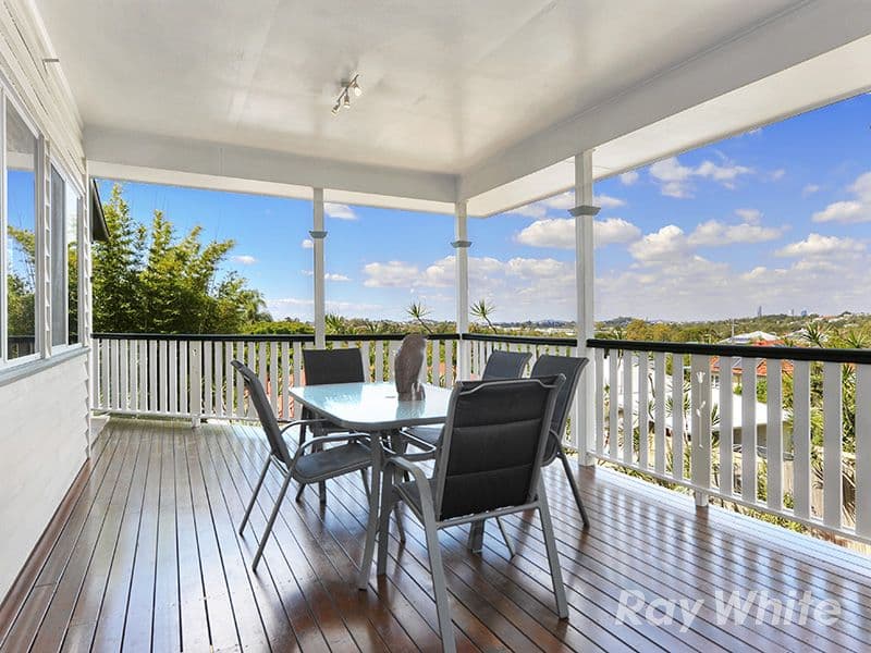 72 Armfield Street, Stafford QLD 4053, Stafford - Thumbnail 3