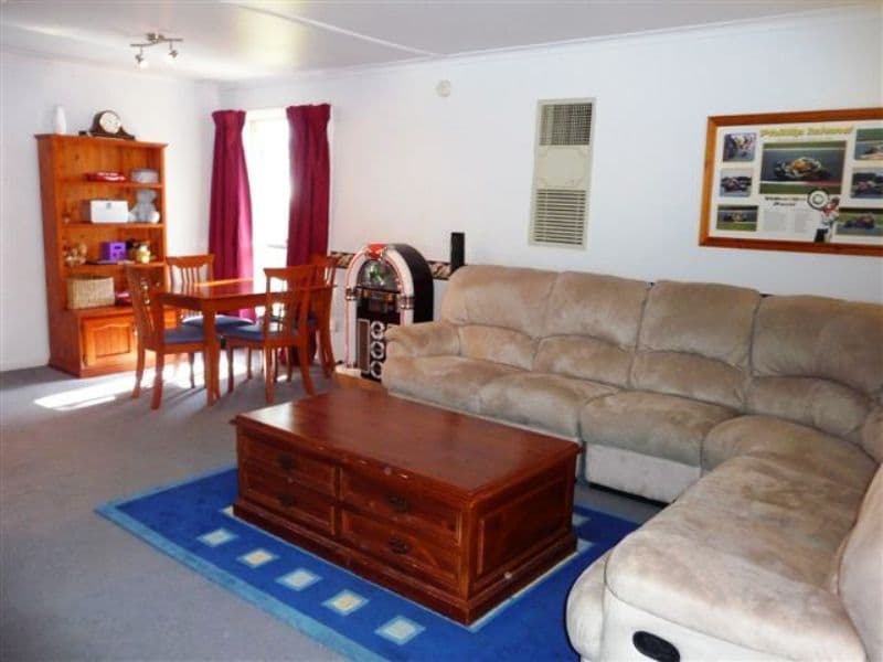 48 Kiekebusch Road, GULFVIEW HEIGHTS SA 5096, Gulfview Heights - Thumbnail 2