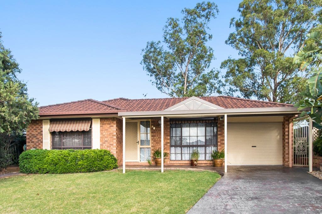 28 Sanderling Street, Hinchinbrook - Image 1