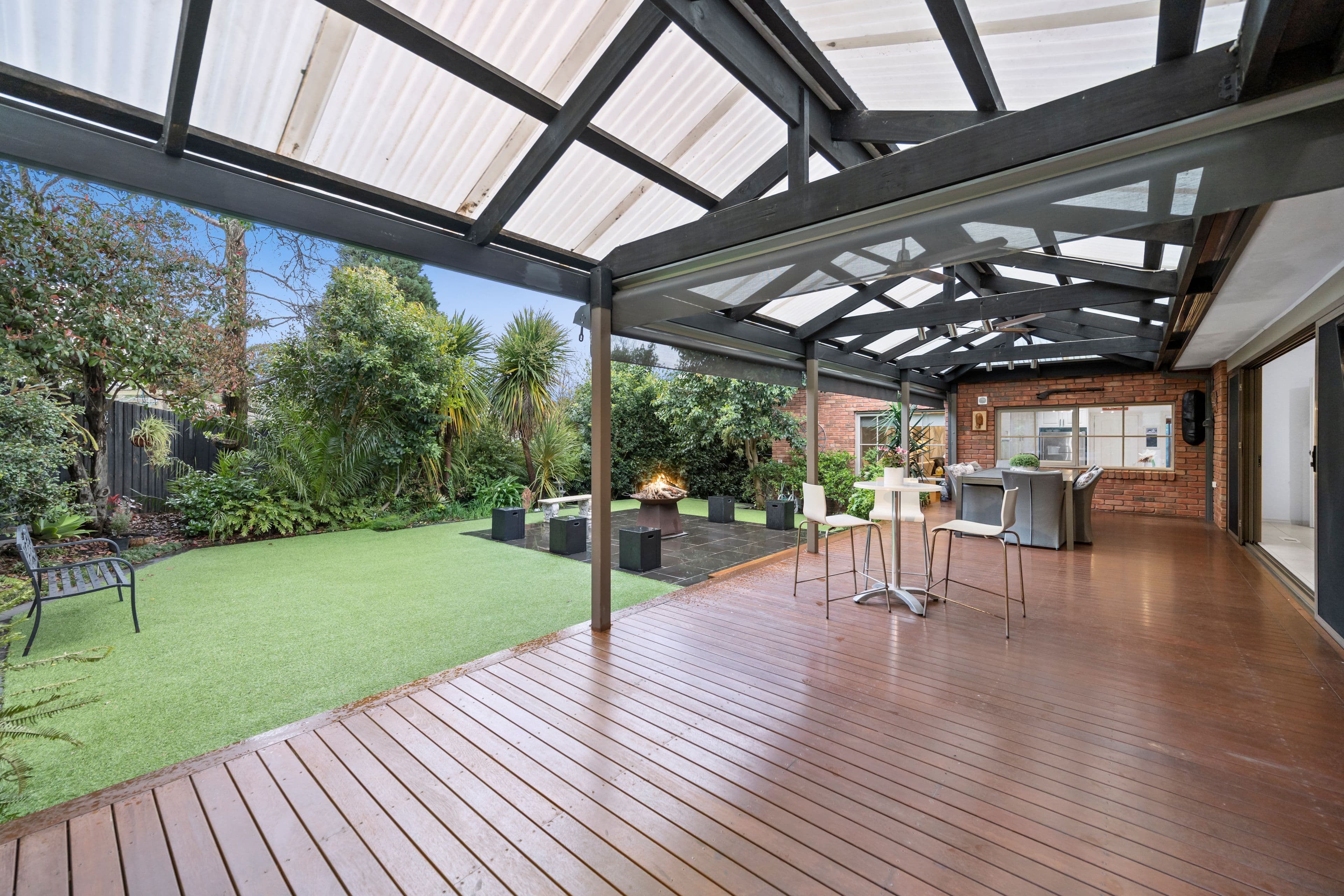 11 Thorncombe Walk, Doncaster East VIC 3109, Doncaster East - Thumbnail 5
