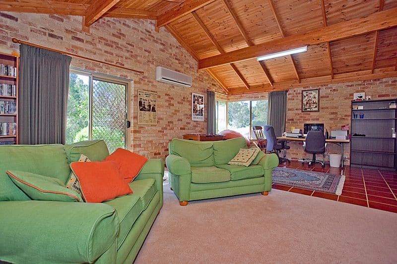 21 Valley Road, KALAMUNDA WA 6076, Kalamunda - Thumbnail 6