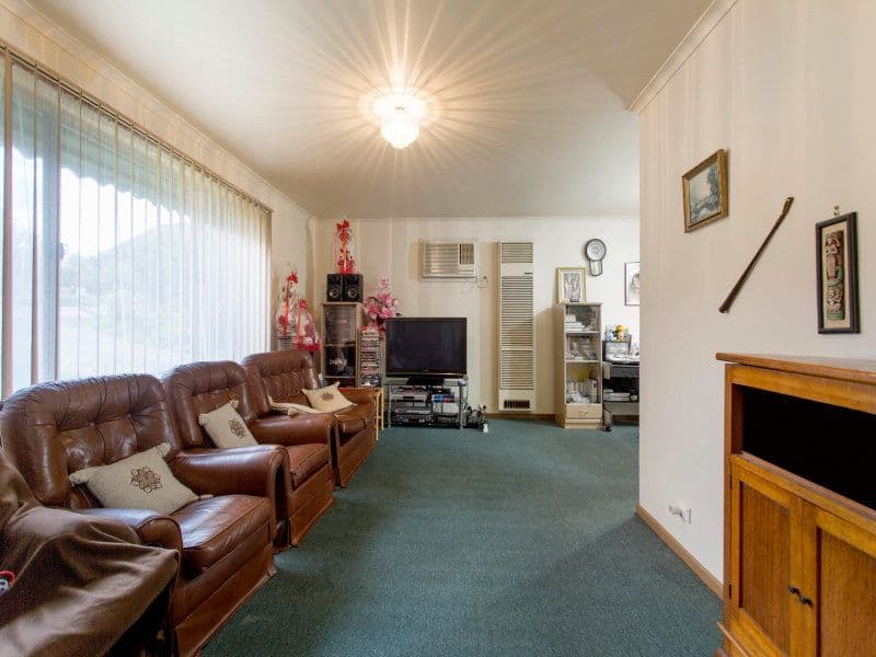 15 Micheala Court, LANGWARRIN VIC 3910, Langwarrin - Thumbnail 4