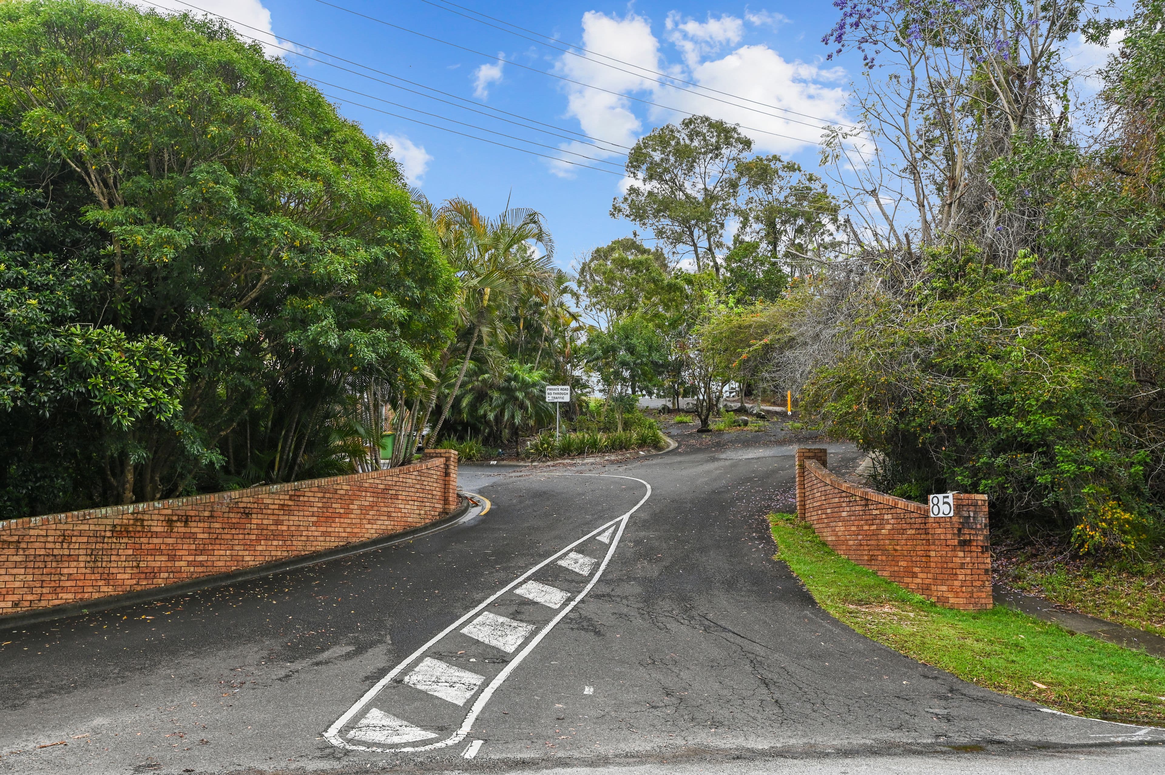 85 View Crescent, Arana Hills QLD 4054, Arana Hills - Thumbnail 2