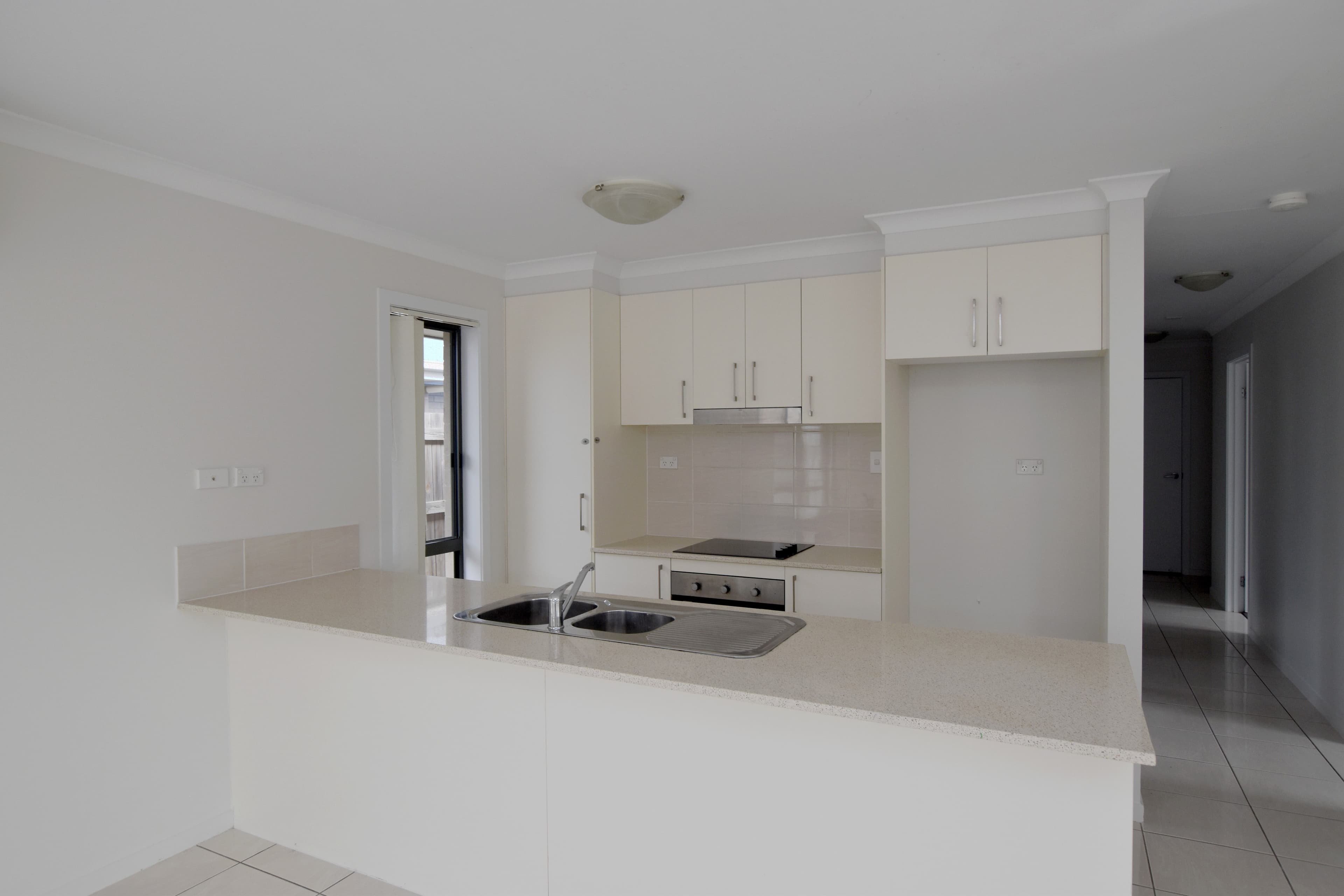 44 Bufflehead Road, Kirkwood QLD 4680, Kirkwood - Thumbnail 4