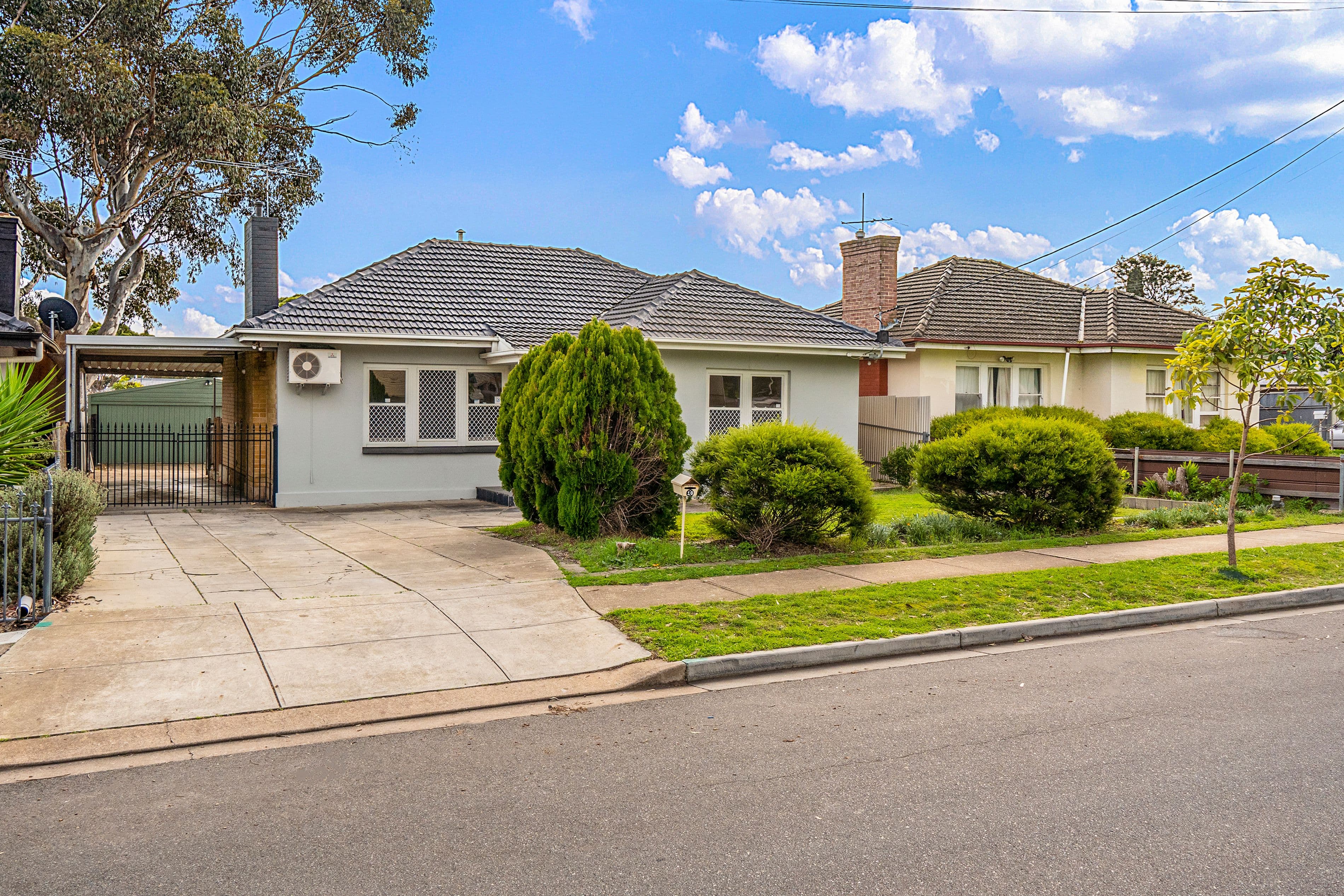 10 Walton Avenue, Clearview SA 5085, Clearview - Image 1