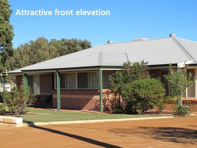 4 Sunnybanks Drive, STRATHALBYN WA 6530, Strathalbyn - Image 1