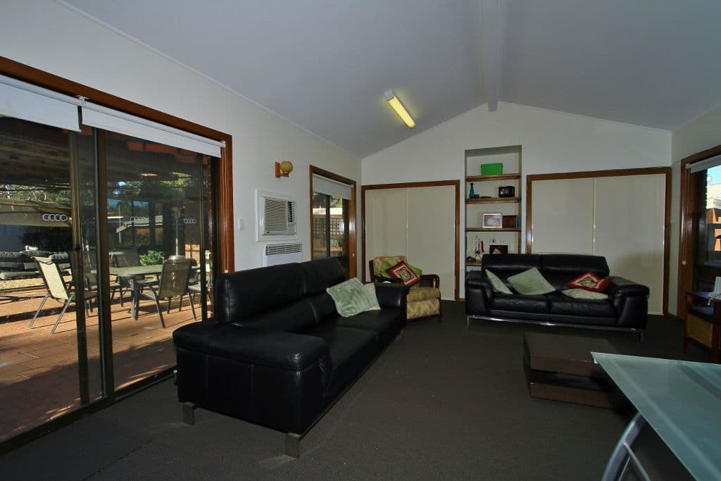 96 Caldwell Street, Heathcote VIC 3523, Heathcote - Thumbnail 2