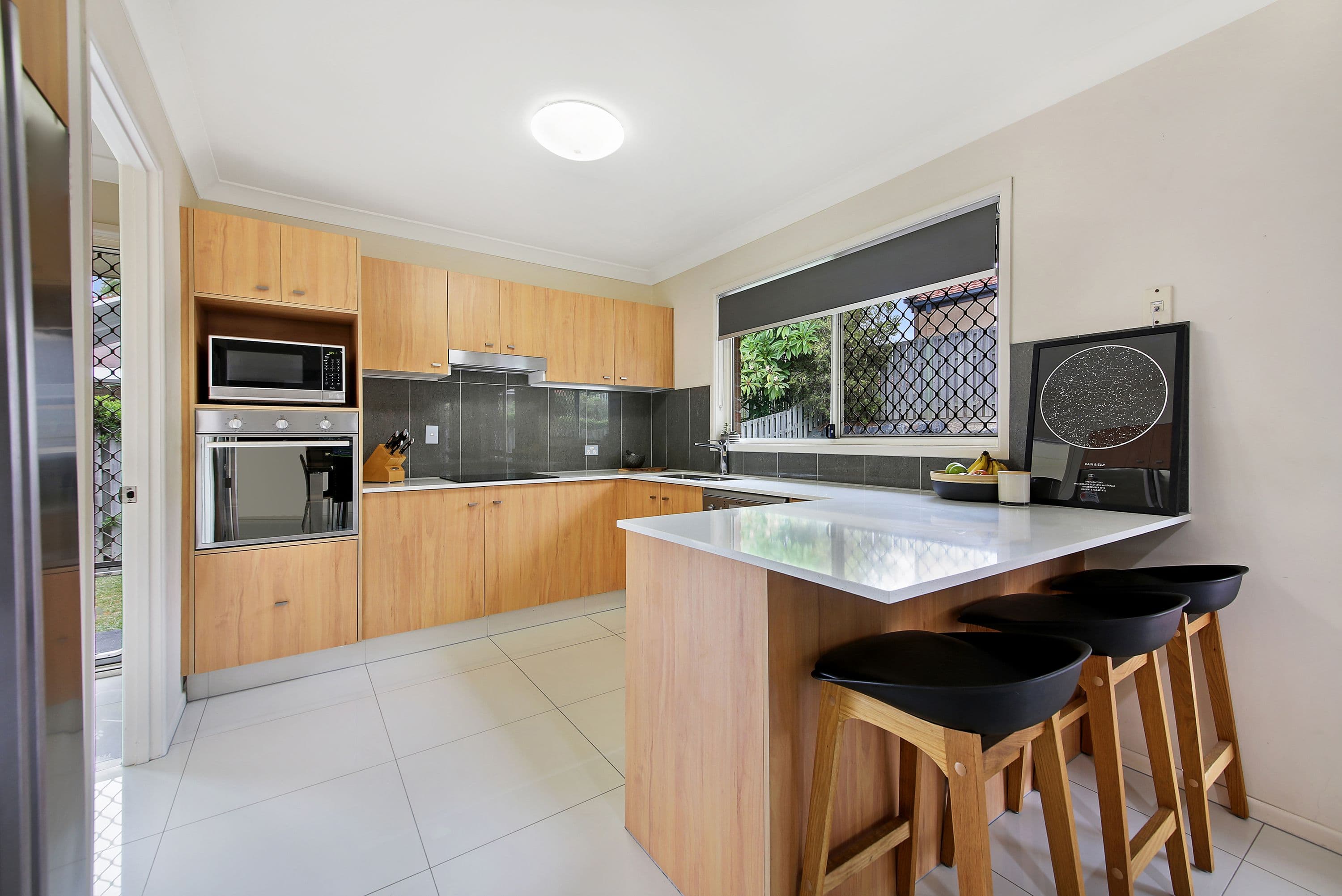 97 Swanton Drive, Mudgeeraba QLD 4213, Mudgeeraba - Thumbnail 4