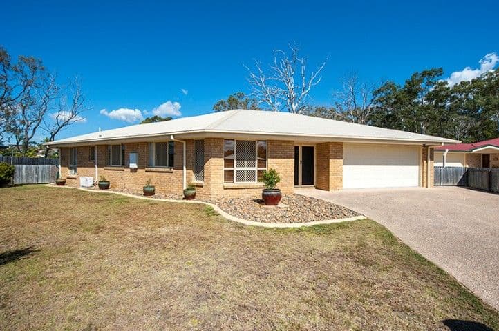 7 Parsons Place, NEW AUCKLAND QLD 4680, New Auckland - Image 1