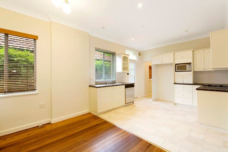 44a Surfers Parade, FRESHWATER NSW 2096, Freshwater - Thumbnail 3