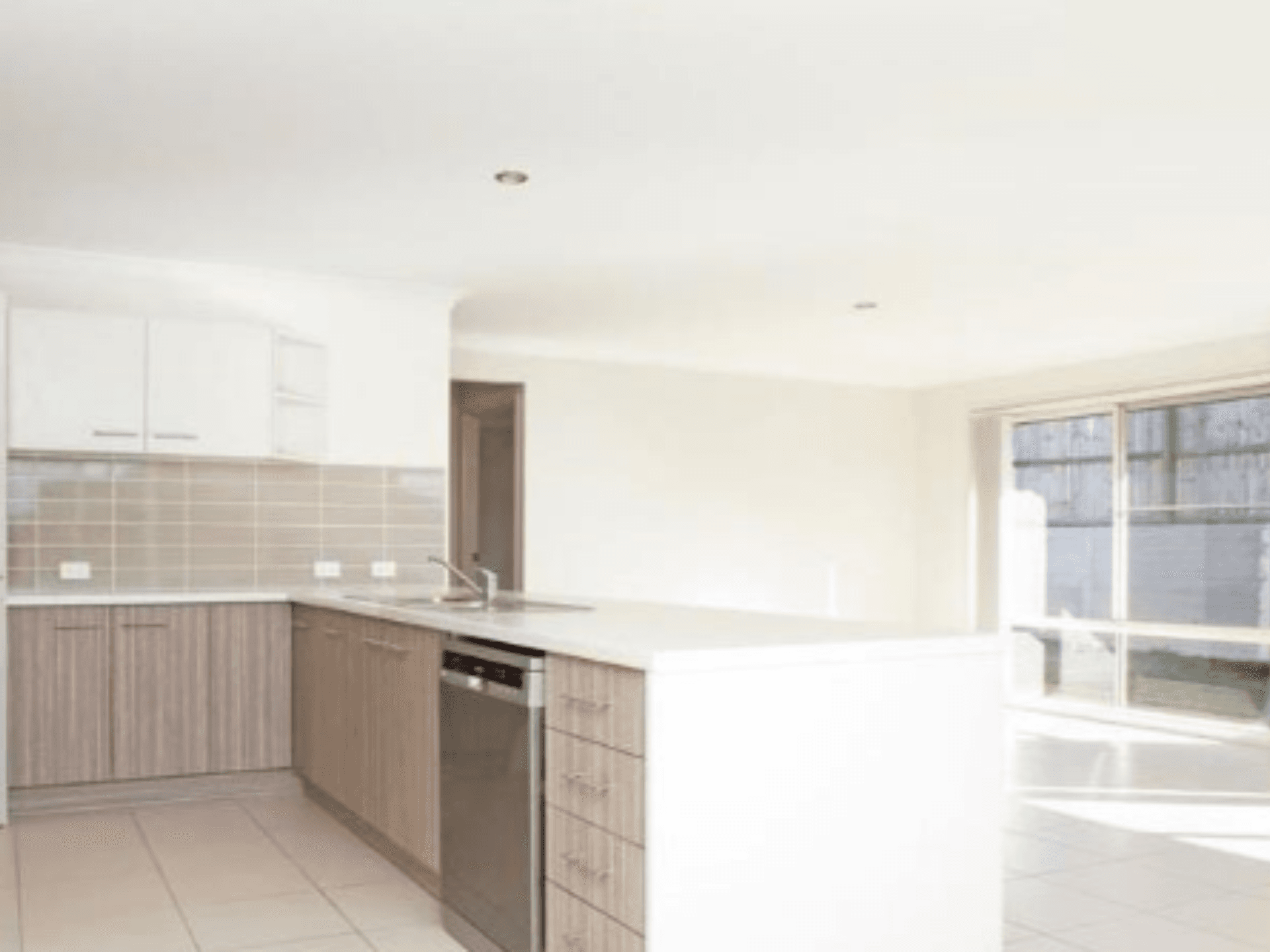 7 Myrtle Avenue, Ormeau QLD 4208, Ormeau - Thumbnail 5