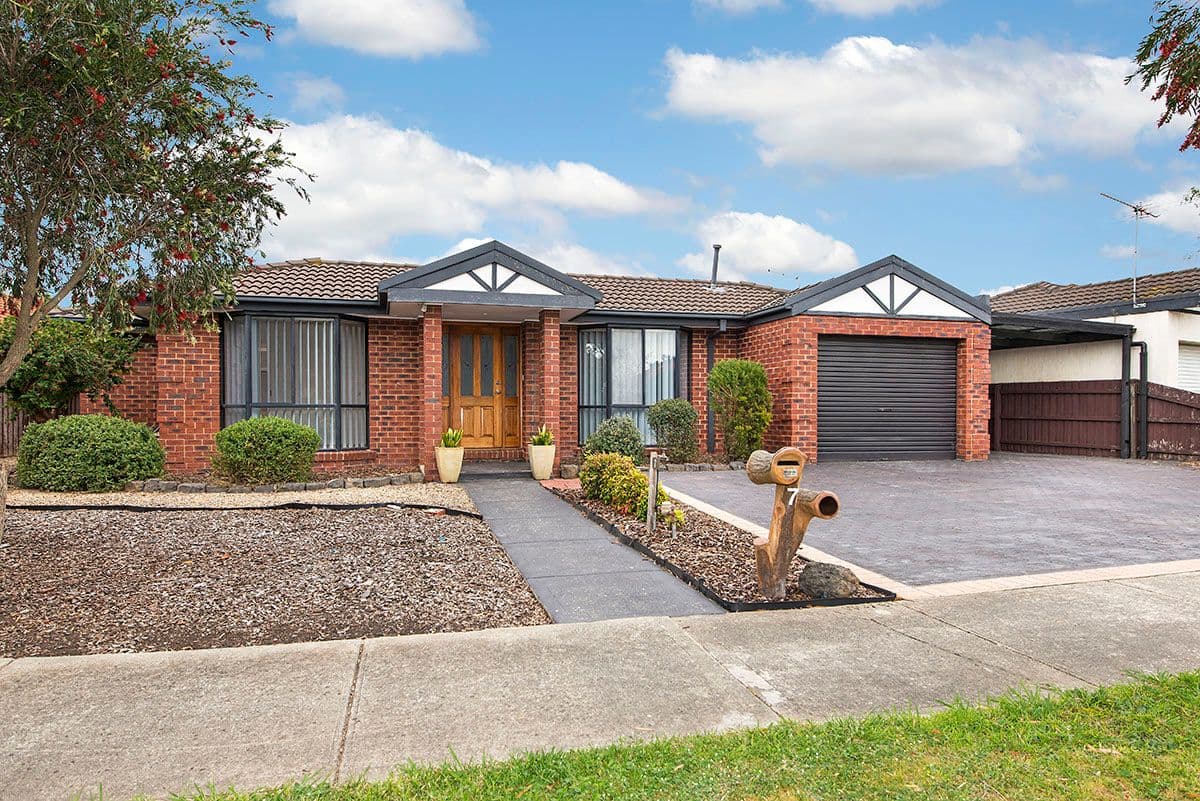7 Carroll Crescent, MILL PARK VIC 3082, Mill Park - Image 1