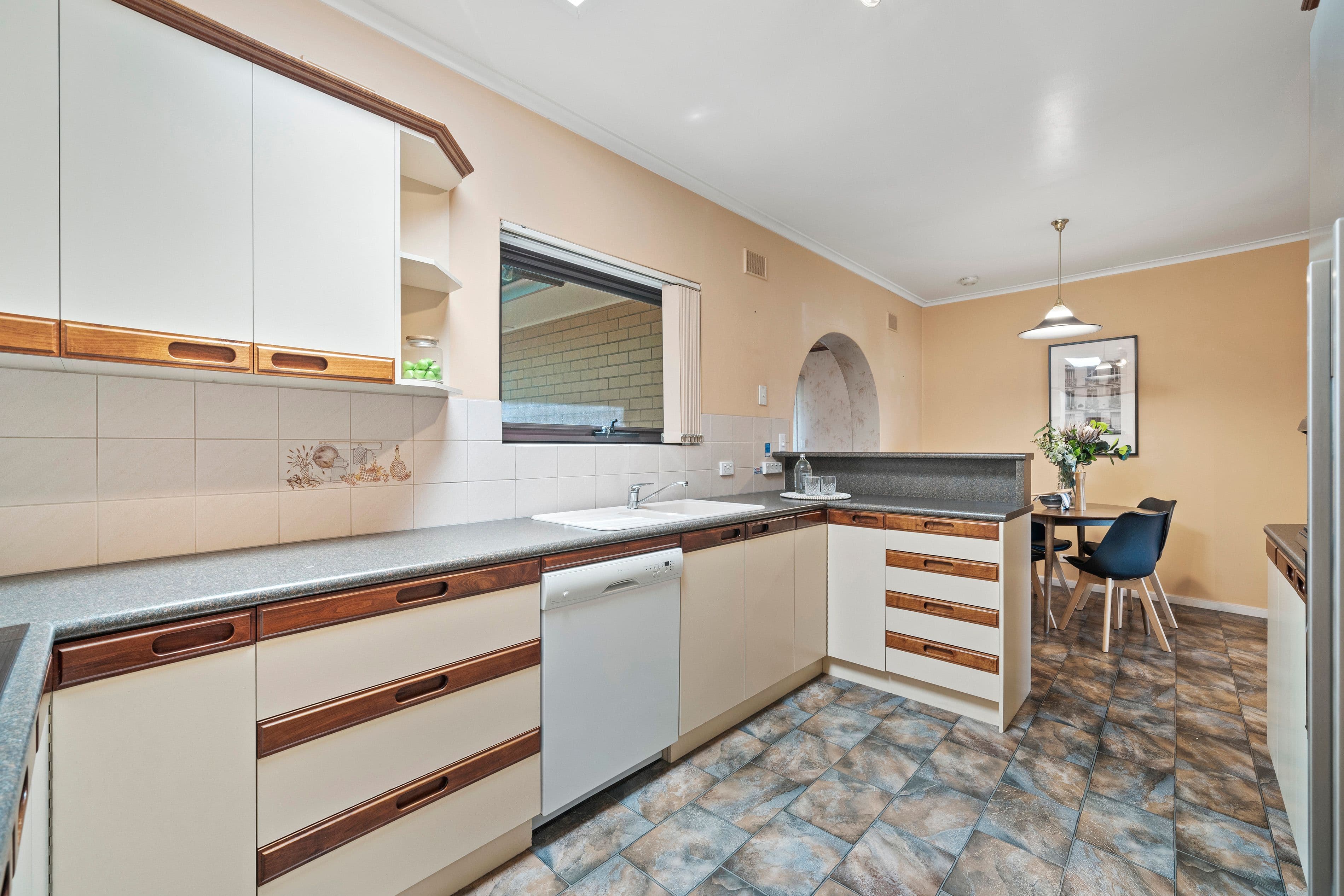 16 Tilley Court, Marion SA 5043, Marion - Thumbnail 5