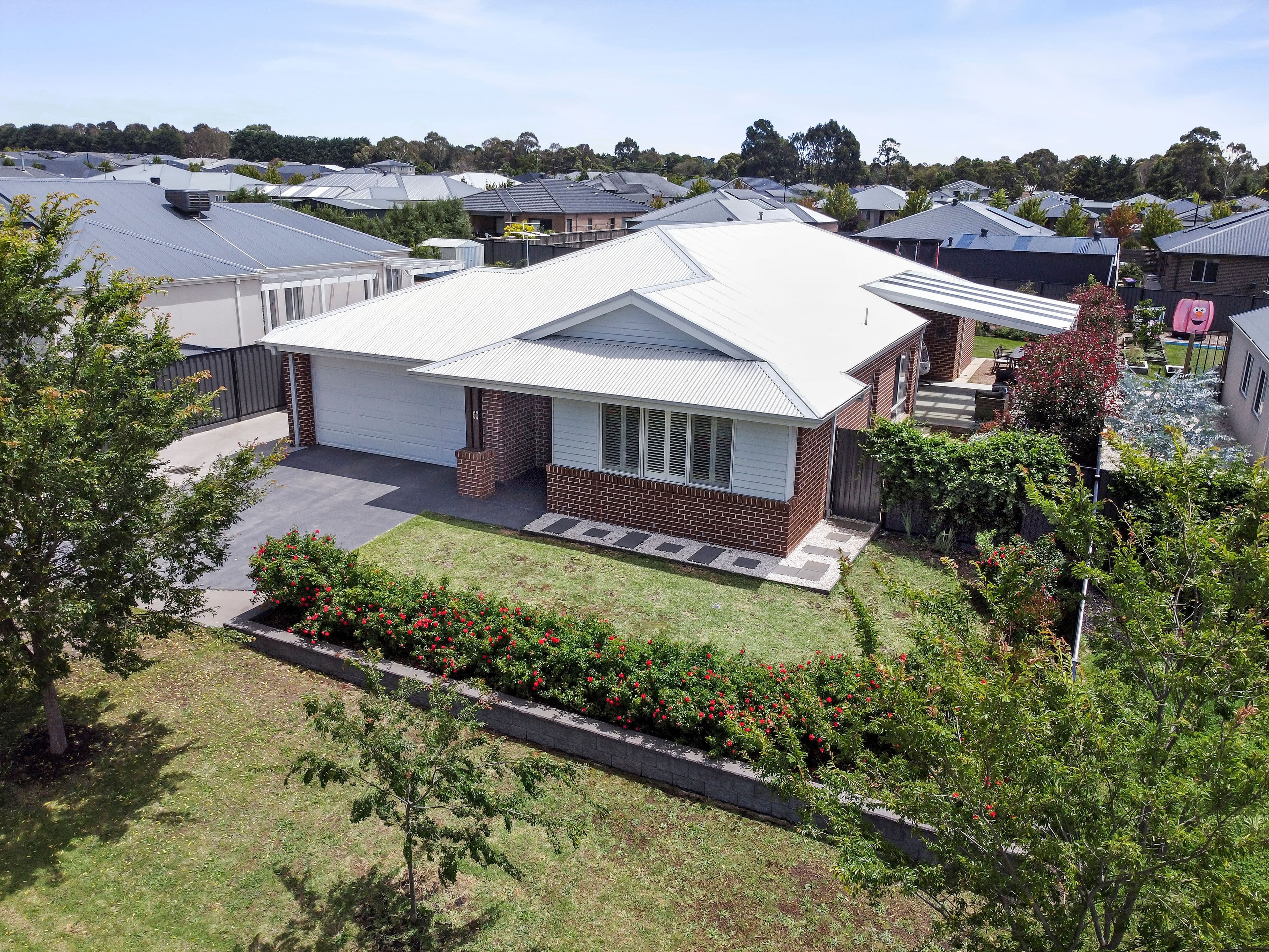 18 Triandra Avenue, Romsey VIC 3434, Romsey - Thumbnail 2