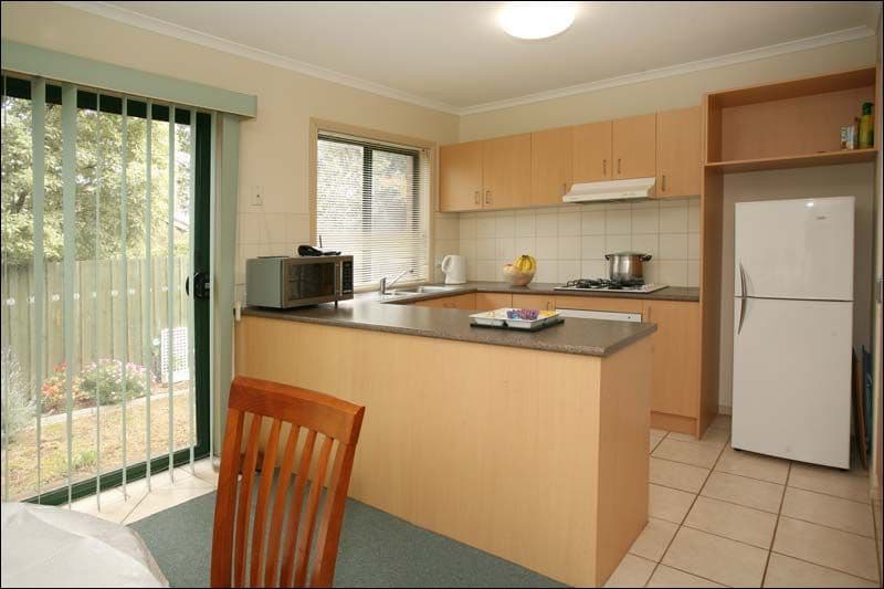 1 Fleet Street, MOUNT WAVERLEY VIC 3149, Mount Waverley - Thumbnail 4