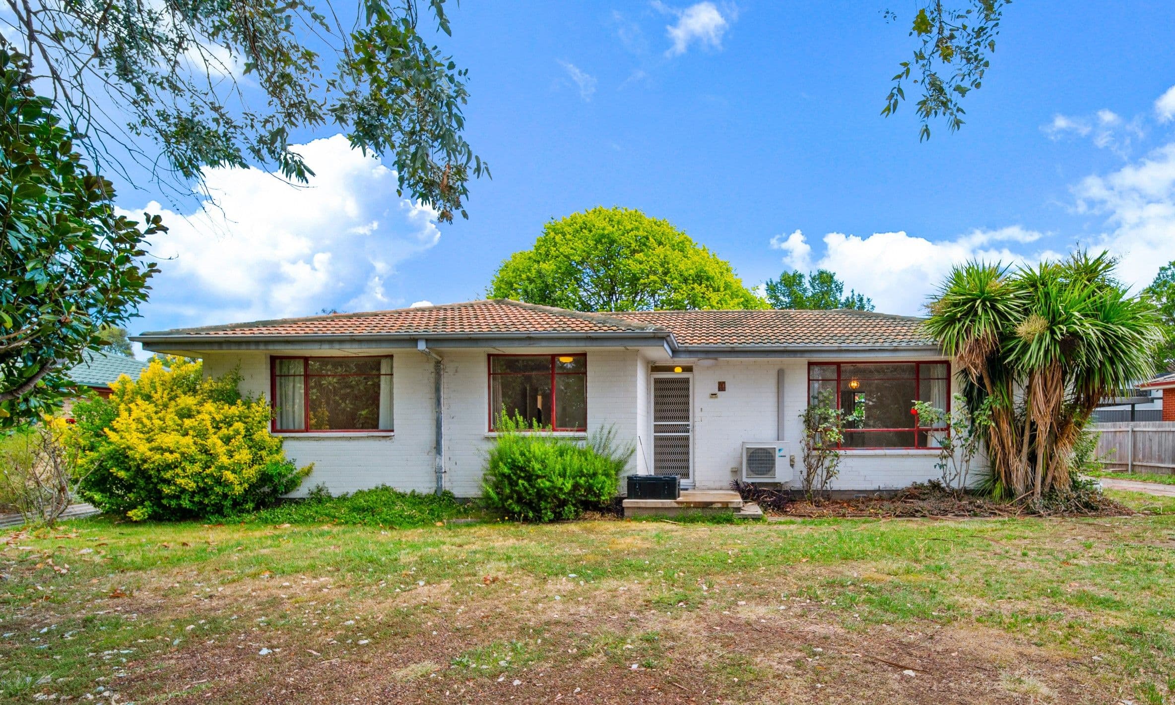 4 Halford Crescent, Page ACT 2614, Page - Image 1