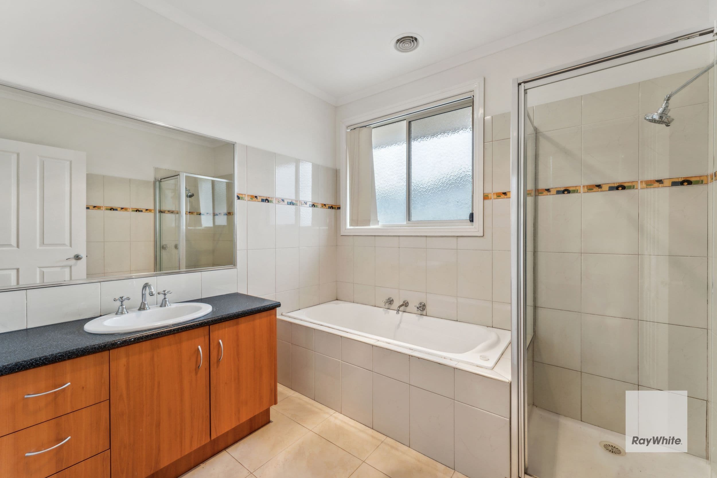 16 Lily Drive, Sydenham VIC 3037, Sydenham - Thumbnail 6