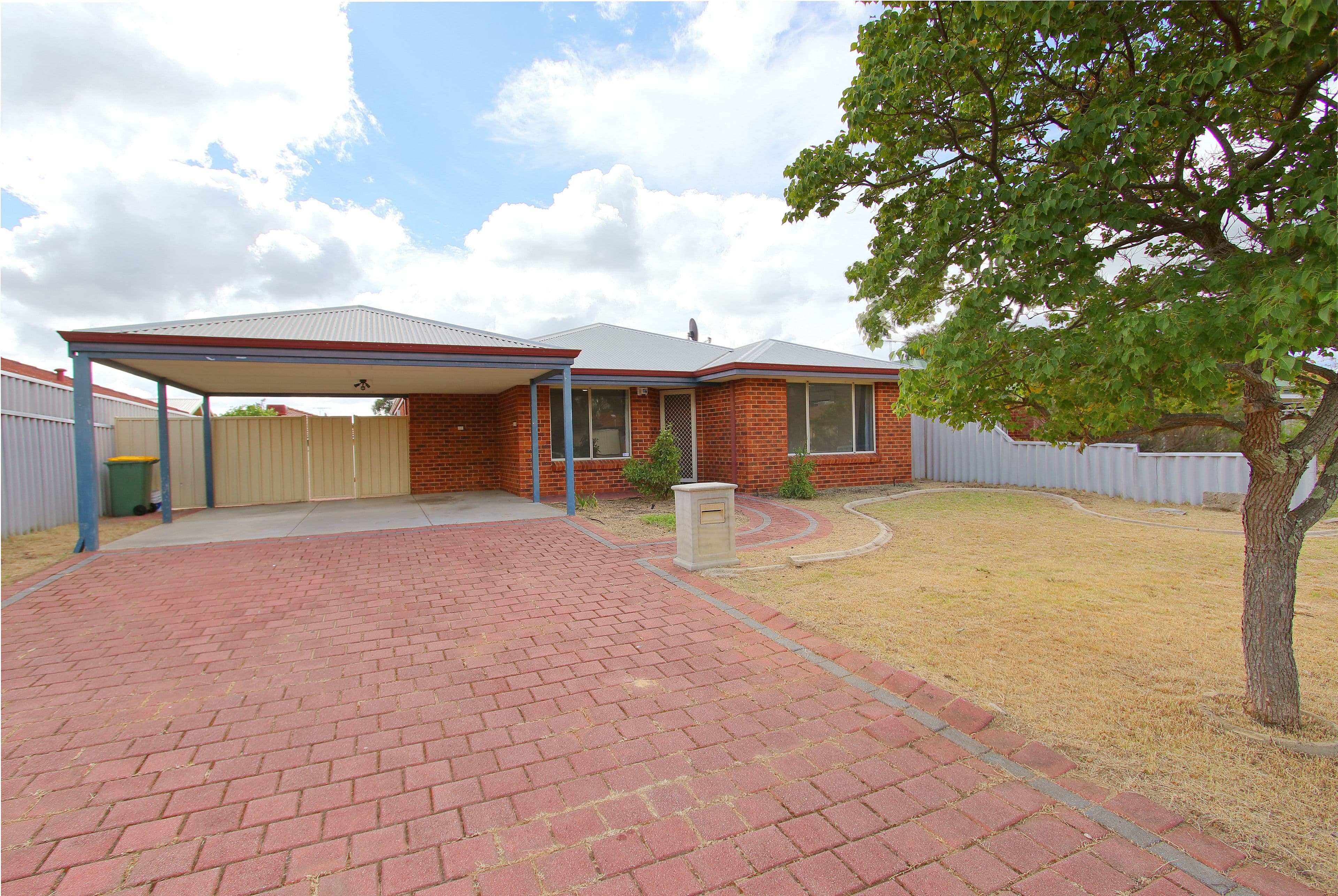 34 Lancaster Place, Maddington WA 6109, Maddington - Image 1