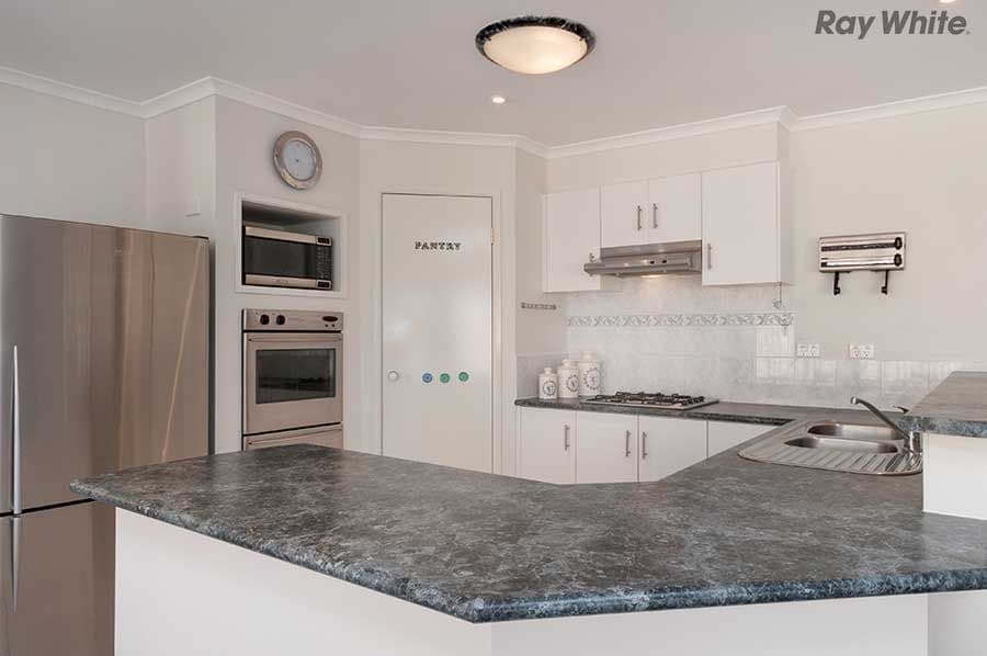 3 Charles Court, Sydenham VIC 3037, Sydenham - Thumbnail 2