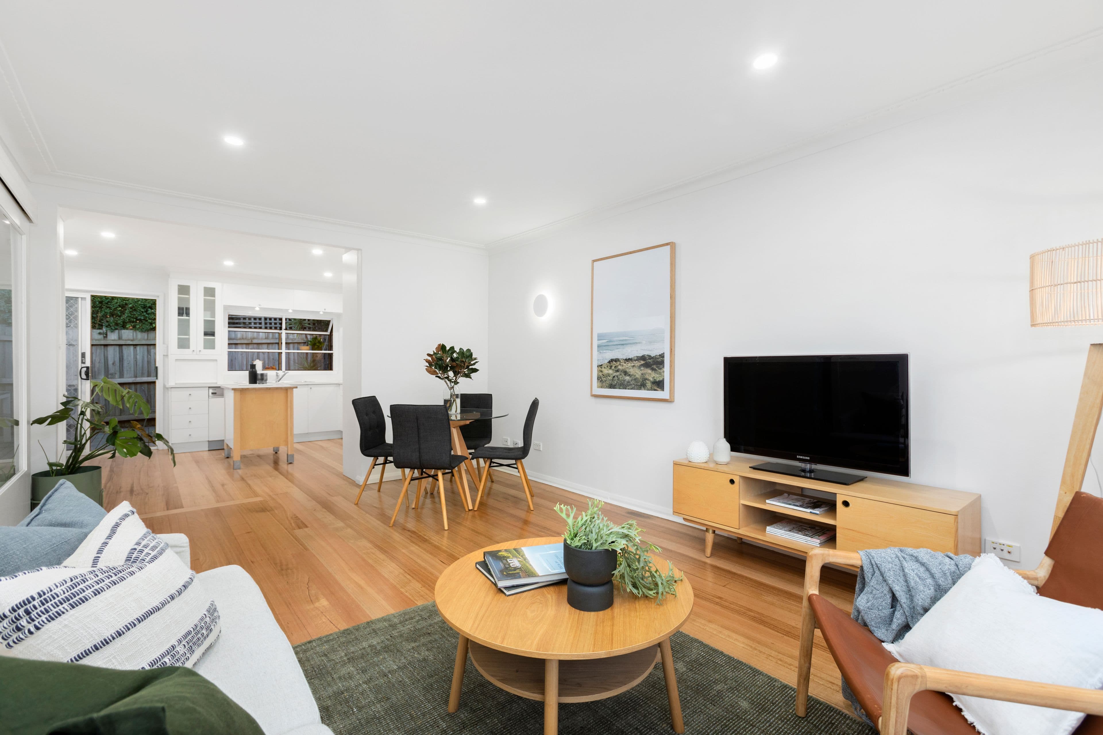 14 Naples Road, Mentone VIC 3194, Mentone - Thumbnail 2