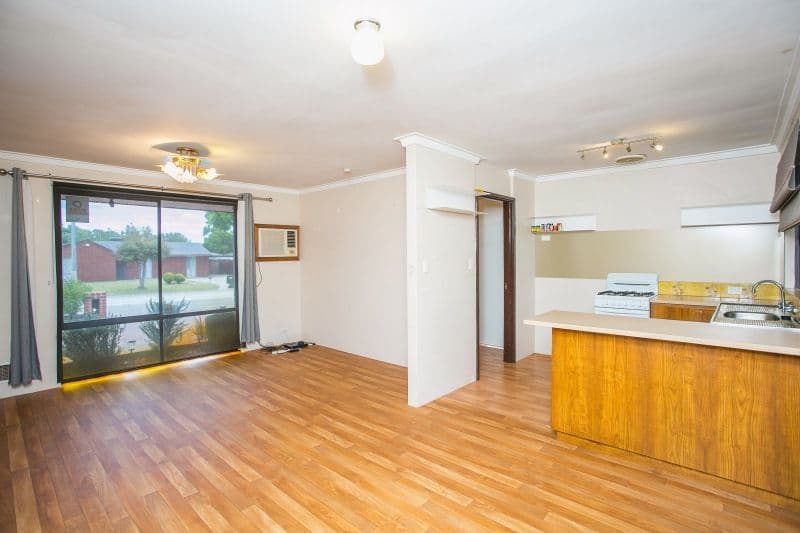 26 Thorburn Avenue, Beechboro WA 6063, Beechboro - Thumbnail 3