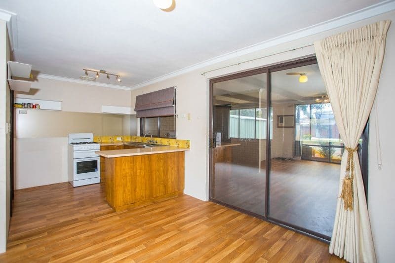 26 Thorburn Avenue, Beechboro WA 6063, Beechboro - Thumbnail 4
