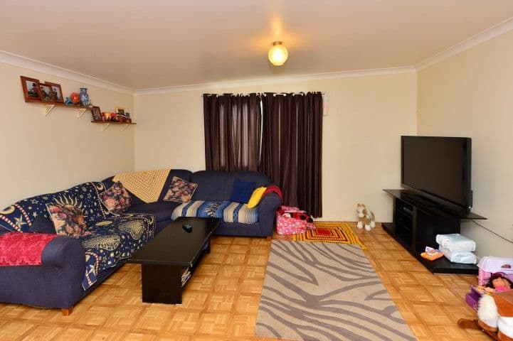 4 Finnie Street, NEWTOWN QLD 4350, Newtown - Thumbnail 2